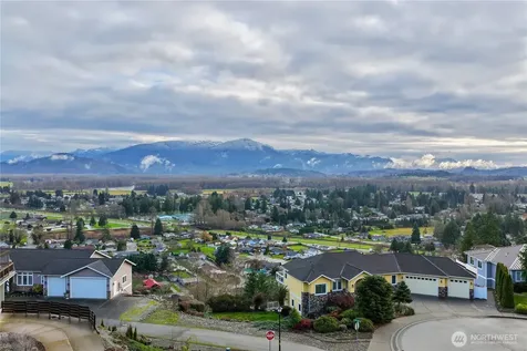 865 Burlington Heights Drive Burlington WA 98233