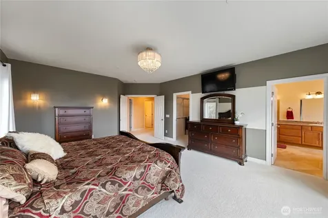 865 Burlington Heights Drive Burlington WA 98233