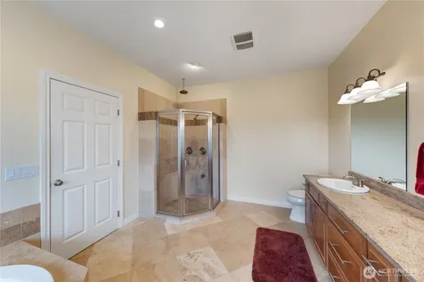 865 Burlington Heights Drive Burlington WA 98233