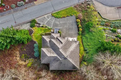 865 Burlington Heights Drive Burlington WA 98233