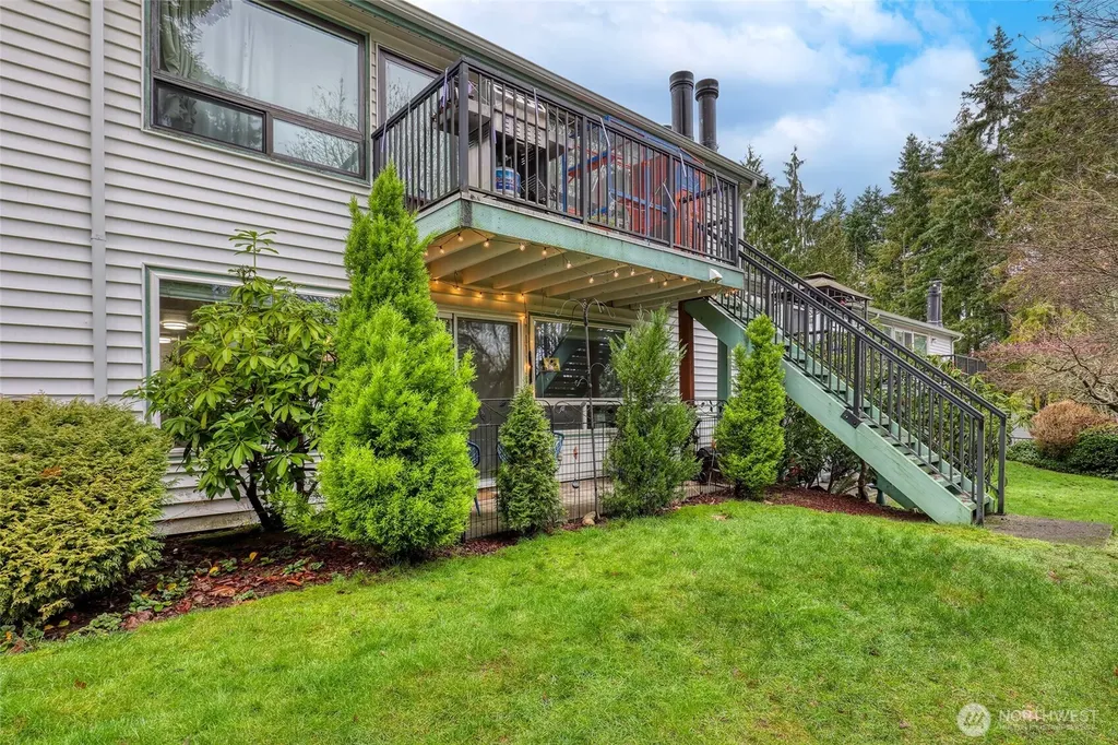 2007 SW 318th Place Federal Way WA 98023