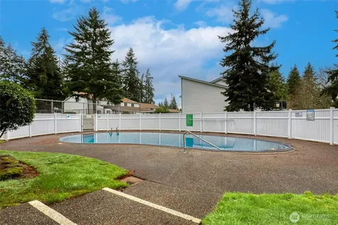 2007 SW 318th Place Federal Way WA 98023