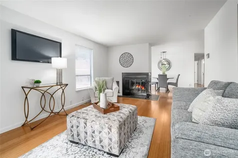 410 W Roy Street Seattle WA 98119