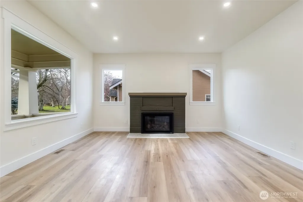 1037 E Alder Street Walla Walla WA 99362