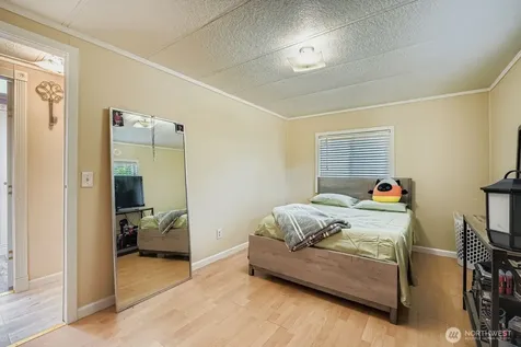 2431 S 371st Street Federal Way WA 98003