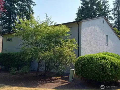 12602 NE 118th Street Kirkland WA 98034