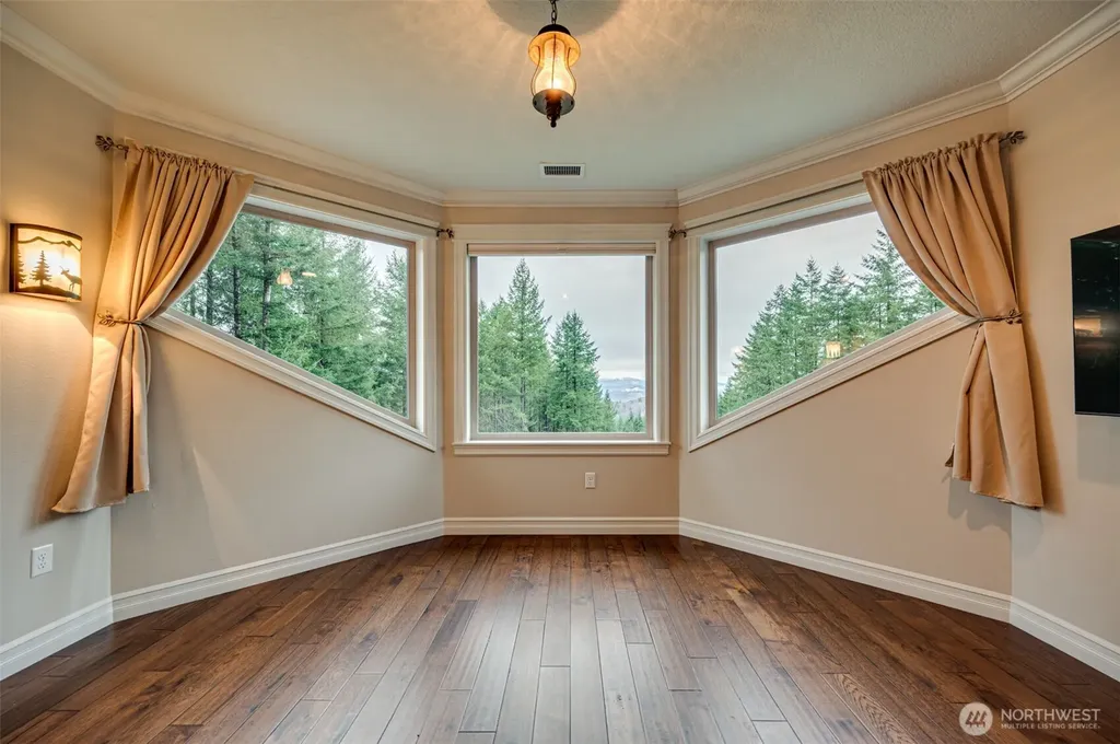 421 Woodland Heights Road Woodland WA 98674