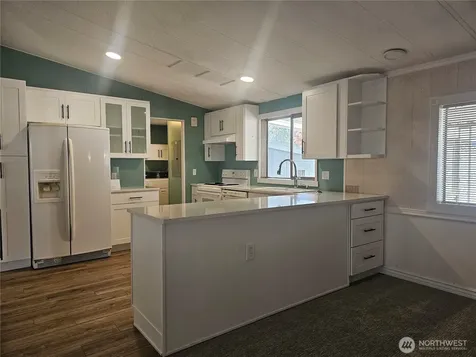 11224 124th Street Ct E Puyallup WA 98374