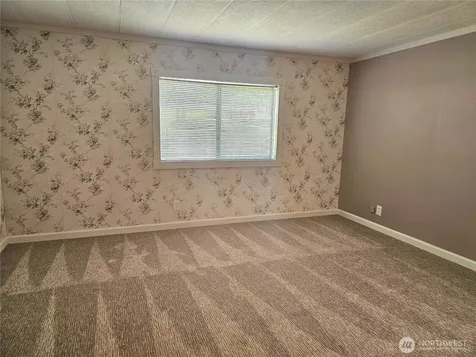 11224 124th Street Ct E Puyallup WA 98374