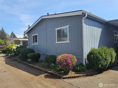 11224 124th Street Ct E Puyallup WA 98374