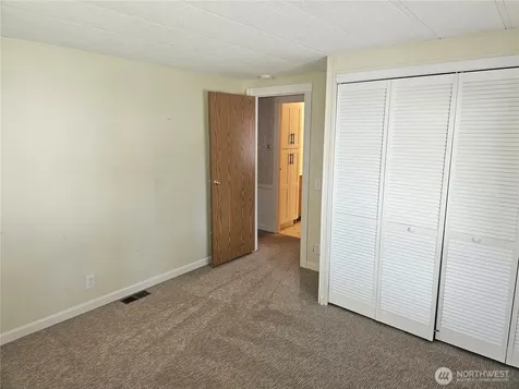11224 124th Street Ct E Puyallup WA 98374
