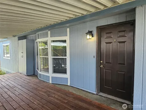 11224 124th Street Ct E Puyallup WA 98374