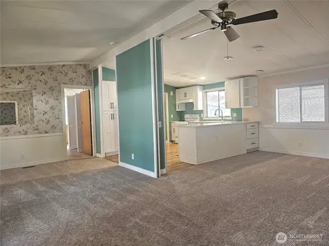 11224 124th Street Ct E Puyallup WA 98374