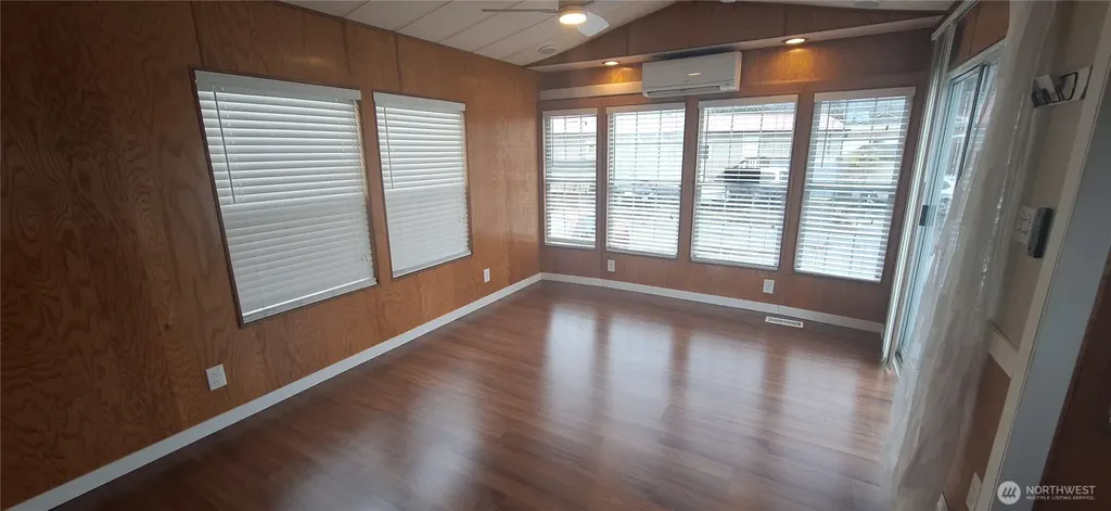 2400 Donovan Avenue Bellingham WA 98225