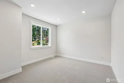 225 182nd Place SE Bothell WA 98012