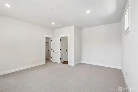 225 182nd Place SE Bothell WA 98012