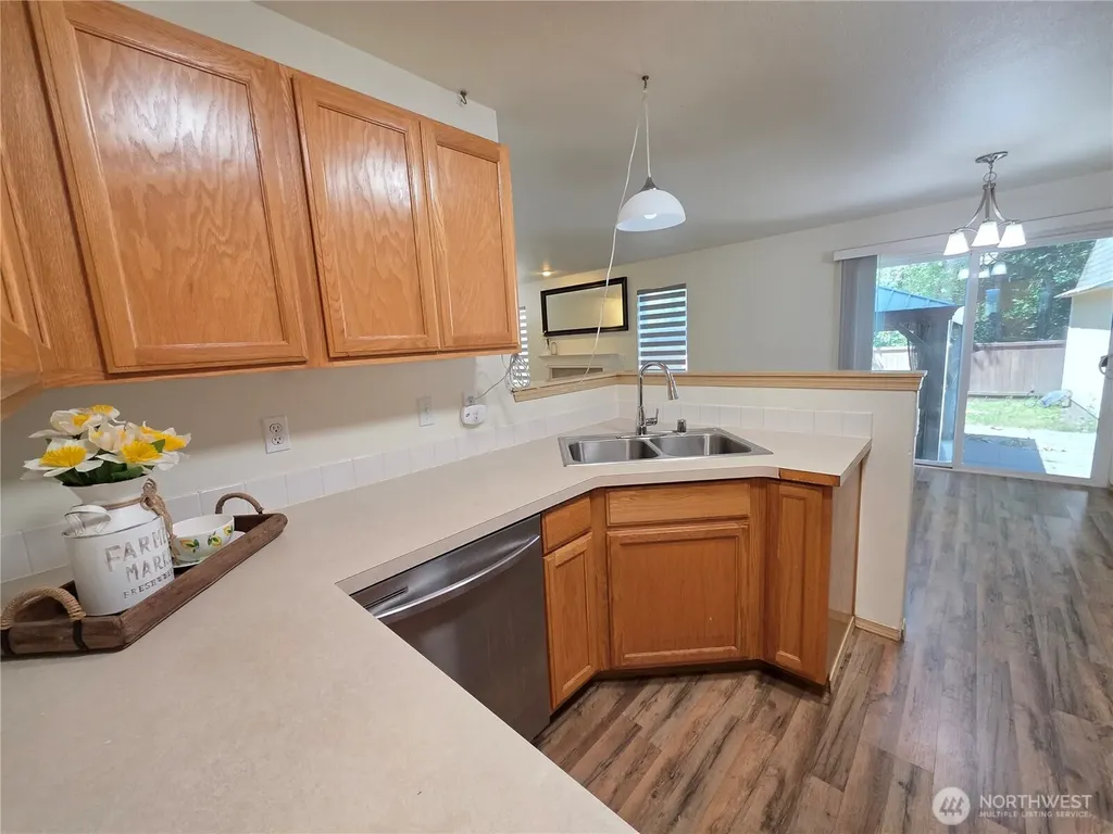 20702 190th Avenue E Orting WA 98360
