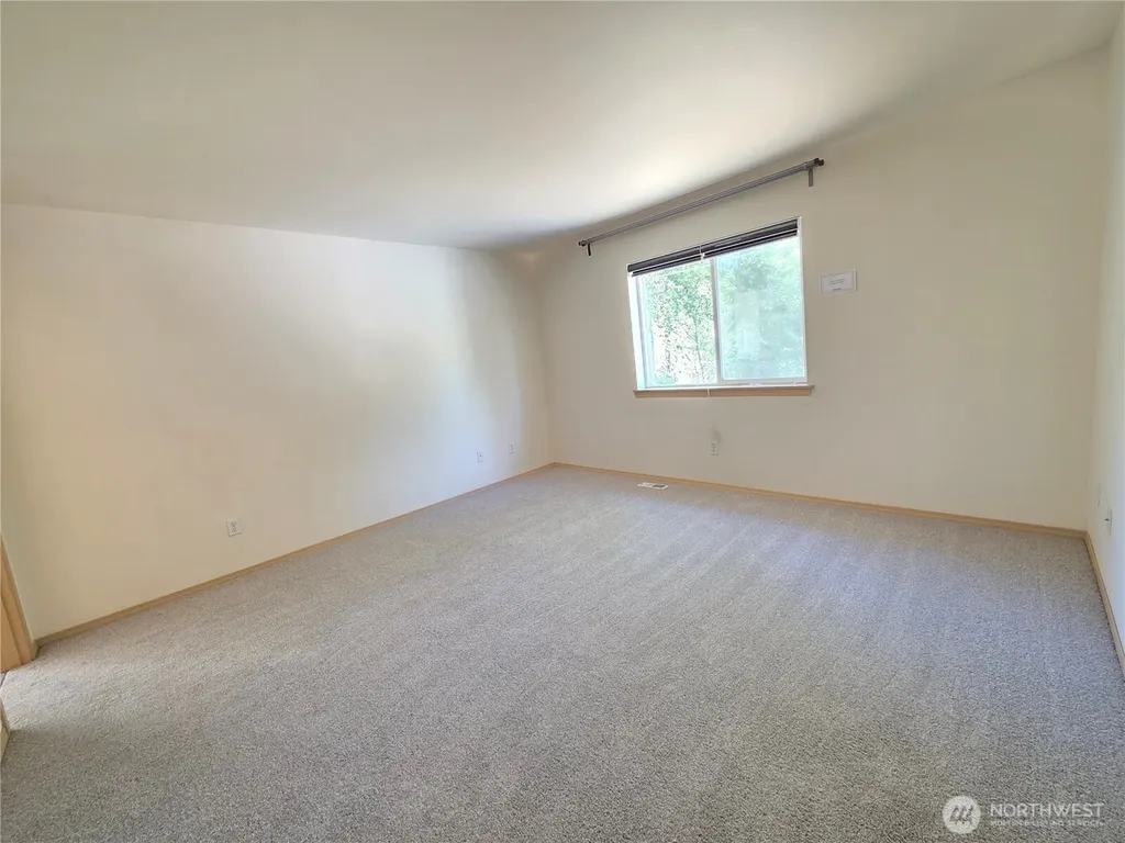20702 190th Avenue E Orting WA 98360
