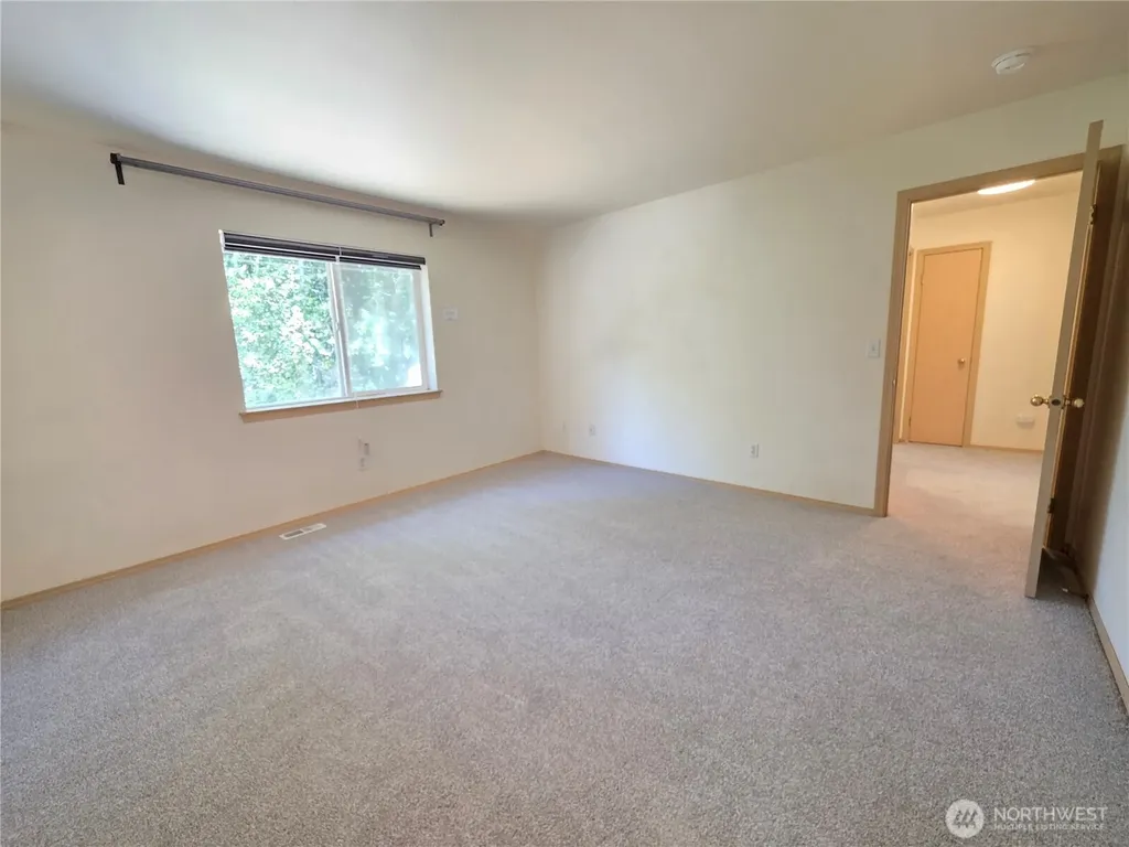 20702 190th Avenue E Orting WA 98360