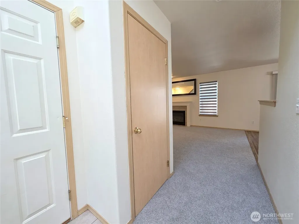 20702 190th Avenue E Orting WA 98360