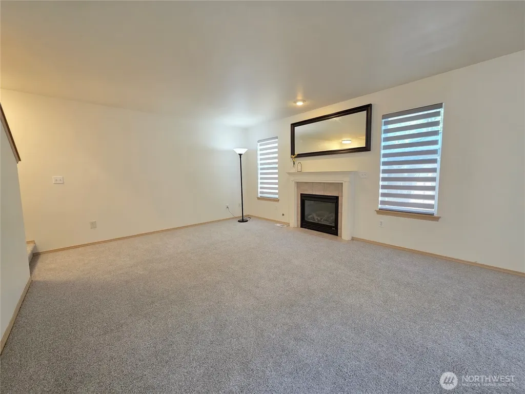 20702 190th Avenue E Orting WA 98360