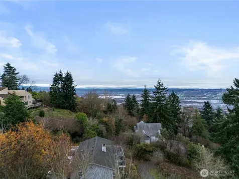 6312 19th Street NE Tacoma WA 98422