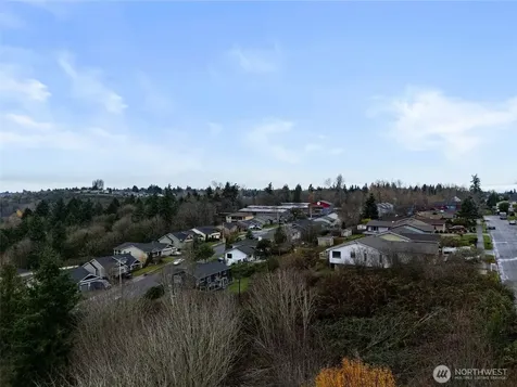 6318 19th Street NE Tacoma WA 98422