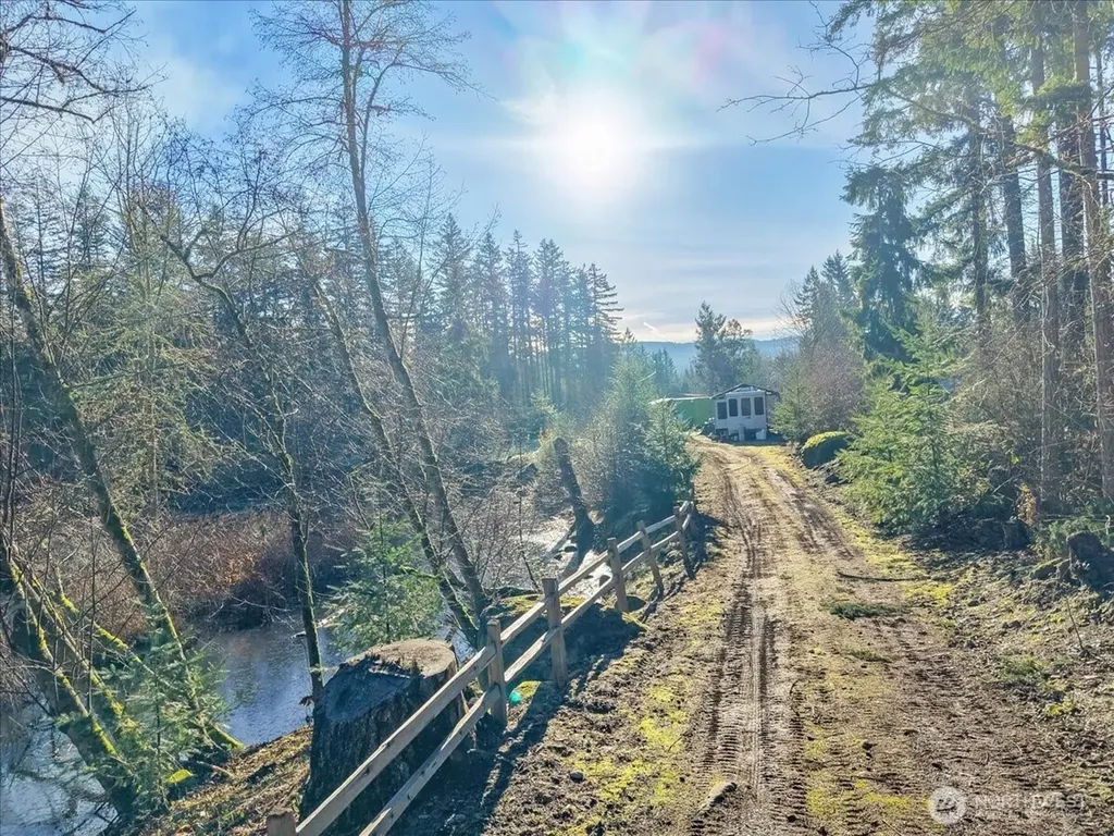 41524 Meridian E Eatonville WA 98328