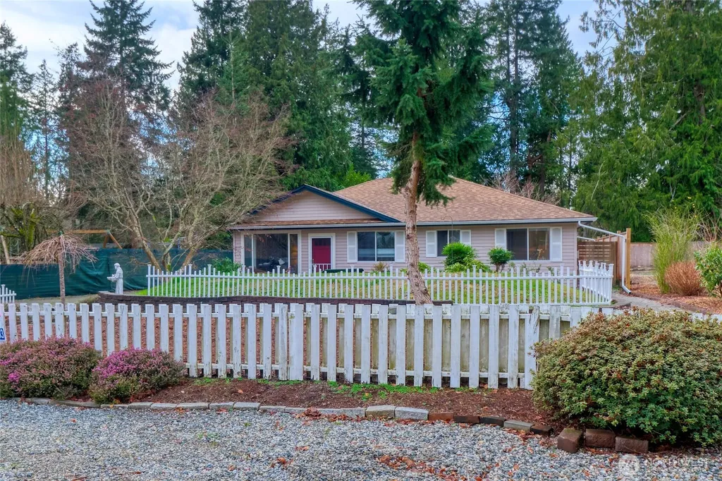 245 Shady Glen Avenue Point Roberts WA 98281