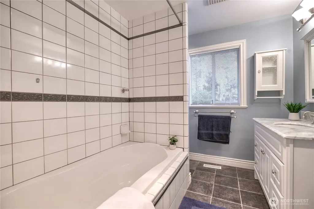 245 Shady Glen Avenue Point Roberts WA 98281
