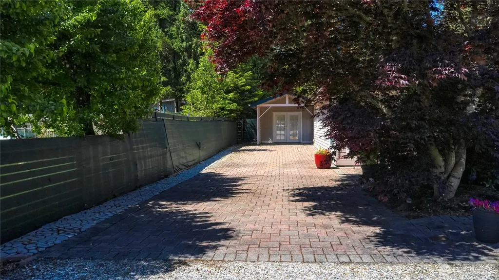 245 Shady Glen Avenue Point Roberts WA 98281