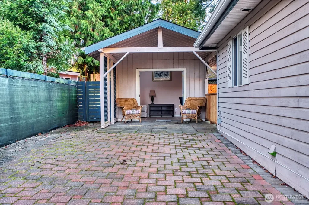 245 Shady Glen Avenue Point Roberts WA 98281