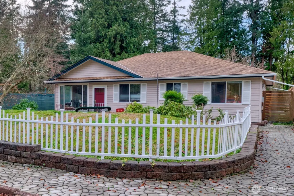 245 Shady Glen Avenue Point Roberts WA 98281
