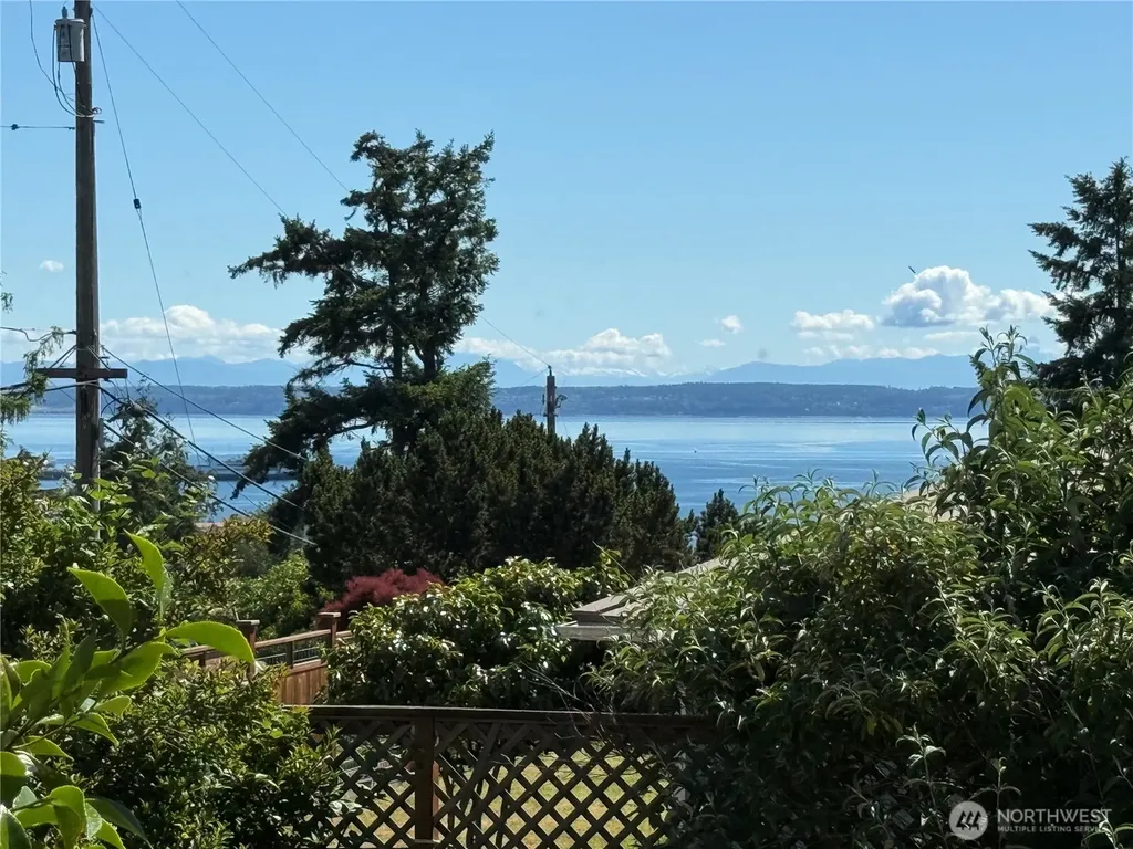 334 Sheridan Street Port Townsend WA 98368