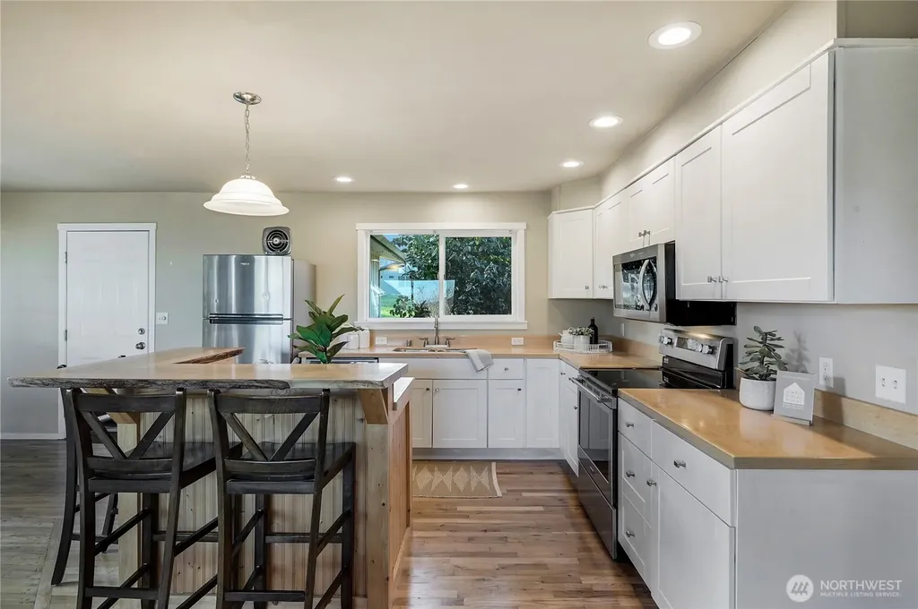 334 Sheridan Street Port Townsend WA 98368