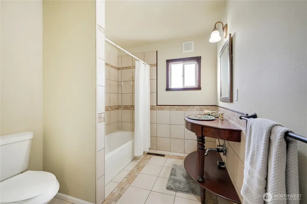 334 Sheridan Street Port Townsend WA 98368