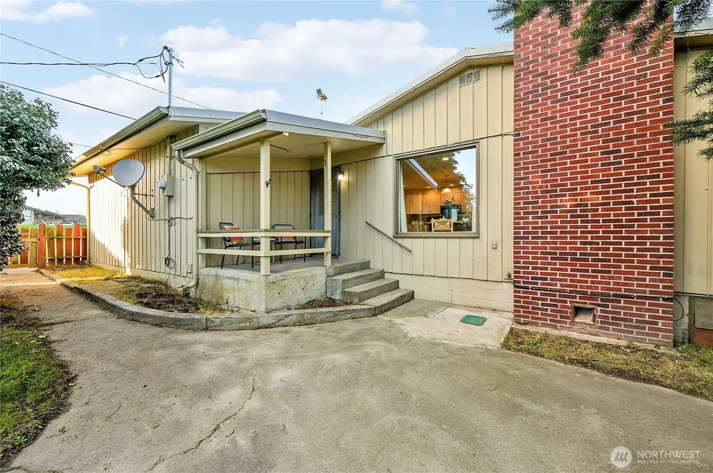 334 Sheridan Street Port Townsend WA 98368