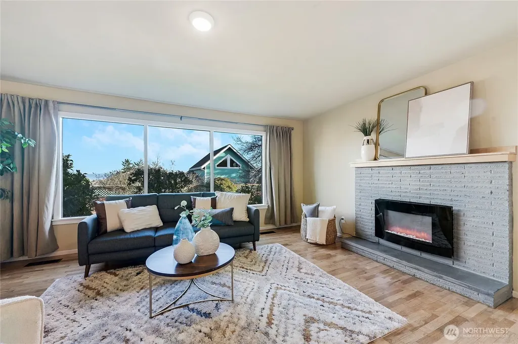 334 Sheridan Street Port Townsend WA 98368