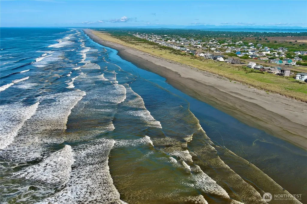 1307 Ocean Shores Boulevard SW Ocean Shores WA 98569