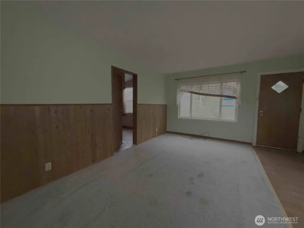 425 Sunnyhill Road W Bremerton WA 98312