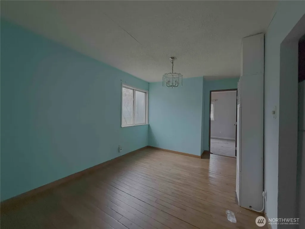 425 Sunnyhill Road W Bremerton WA 98312