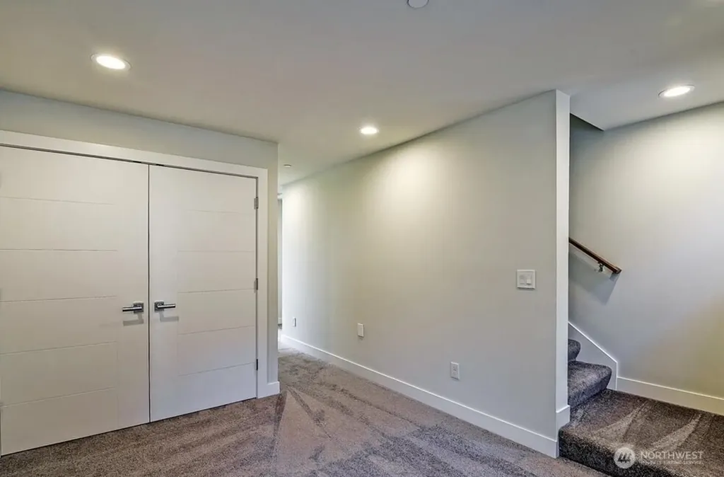 1919 24th Avenue S Seattle WA 98144