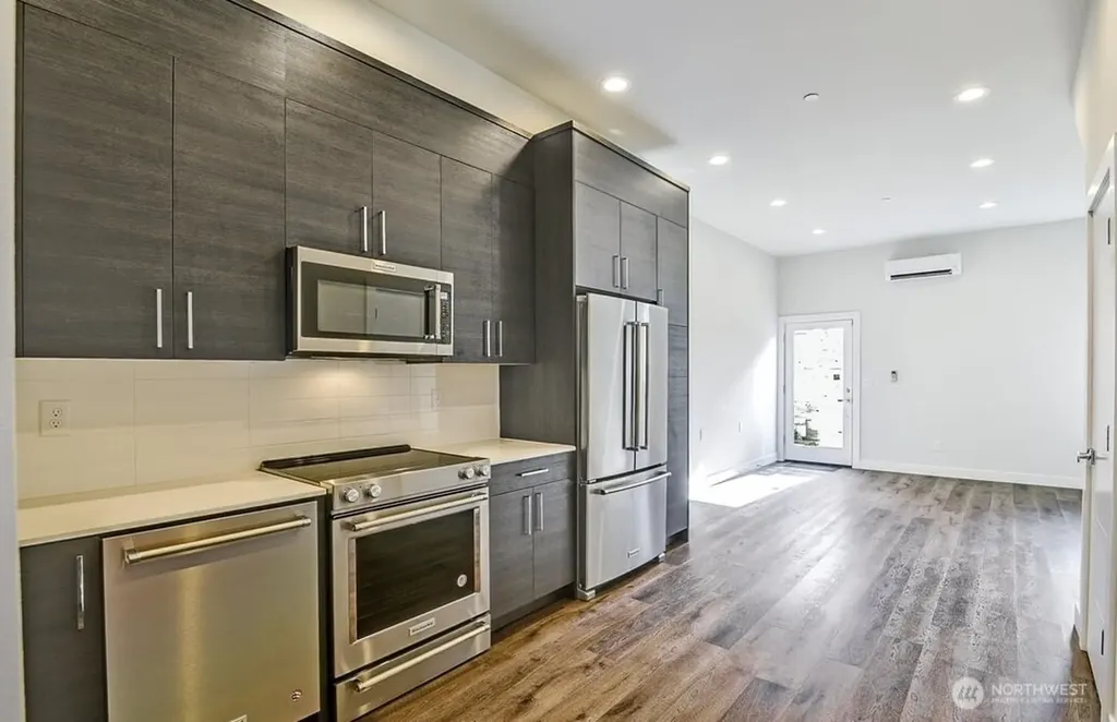 1919 24th Avenue S Seattle WA 98144