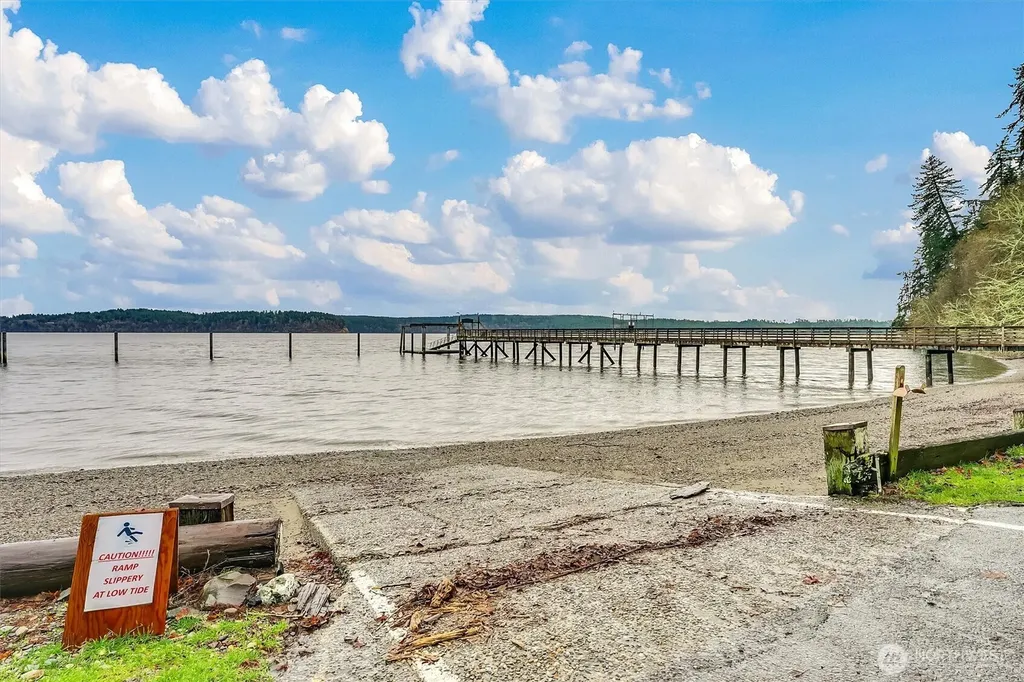 10110 Selma Circle Anderson Island WA 98303