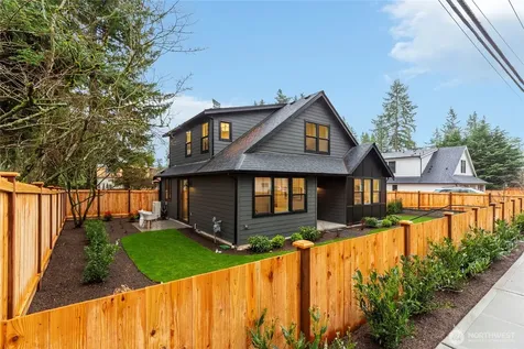 11128 116th Avenue NE Kirkland WA 98033