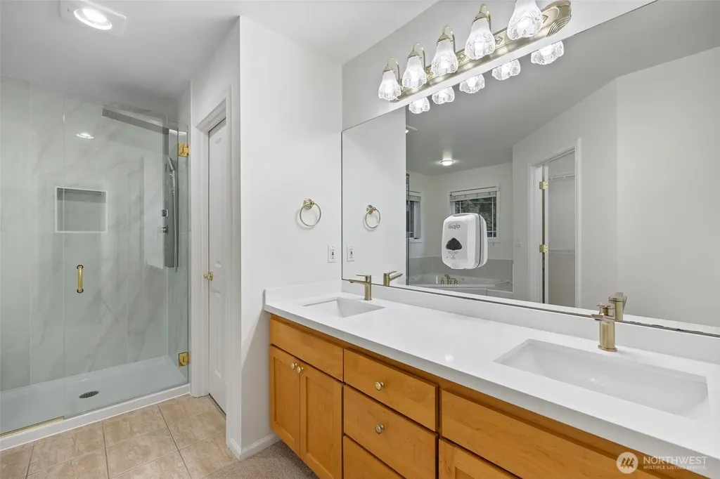 15733 NE 165th Street Woodinville WA 98072