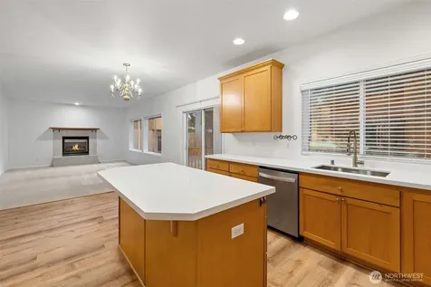 15733 NE 165th Street Woodinville WA 98072