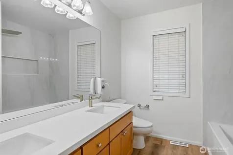 15733 NE 165th Street Woodinville WA 98072