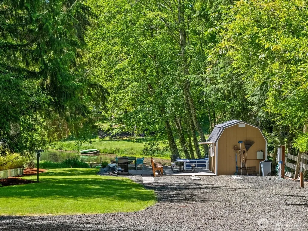 170 E Pickering Drive Shelton WA 98584