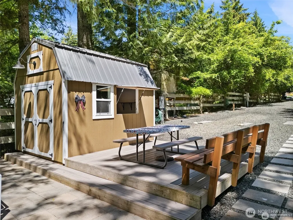 170 E Pickering Drive Shelton WA 98584